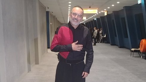 KADA SE SETIM... Toni Cetinski evocirao uspomene na Tošeta Proeskog i priznao da je njihov duet na repertoaru (FOTO)