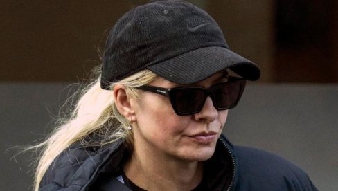 ПОЗНАТА ВОДИТЕЉКА УДАРИЛА ВОЗАЧА СКУТЕРА: Мушкарац има прелом врата, а она је одмах признала кривицу