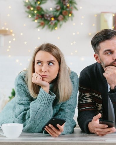 DOLAZI SEZONA RASKIDA: Zbog čega su praznici vreme kada pukne najviše veza