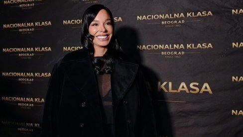 PAPIR NE ODREĐUJE SREĆU U LJUBAVI: Edita Aradinović o karijeri, privatnom životu, inspipraciji, istinskoj sreći (FOTO)