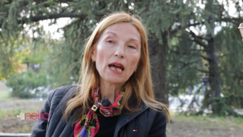 Sudija blokaderka Tatjana Bezmarević Janjić pobegla od novinara u skupocenom automobilu! (VIDEO)