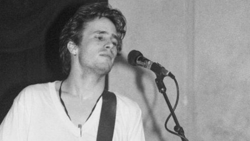 КАДА ЈЕ ИМАО 30. ГОДИНА УШАО ЈЕ У РЕКУ, ОБУЧЕН, ПЕВАЈУЋИ И - НЕСТАО ЗАУВЕК: Животна прича човека са најлепшим и најнежнијим гласом на свету