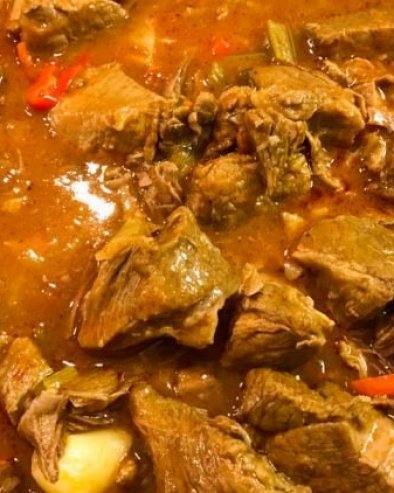 OVO JEDINI NAČIN KAKO SE DINSTA MESO DA BUDE MEKO KO DUŠA: Jedna stvar je od ključnog značaja!