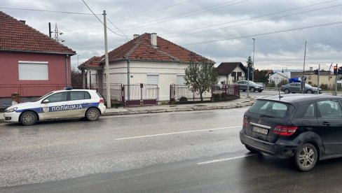 "TA KUĆA JE STVARNO UKLETA" Majci i ocu prerezao grkljan, pa sebi isekao vene: Novi detalji porodične tragedije u Čačku