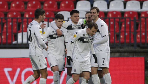 ПРЕДЛОЗИ ЗА ГОЛОВЕ: Тип издваја - ви бирате