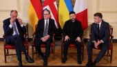 ŠTA SE OVO DESILO U LONDONU? ZELENSKI  GLEDA U POD, A MAKRON SMRKNUT: Svi bruje o izrazima lica evropskih lidera (FOTO/VIDEO)
