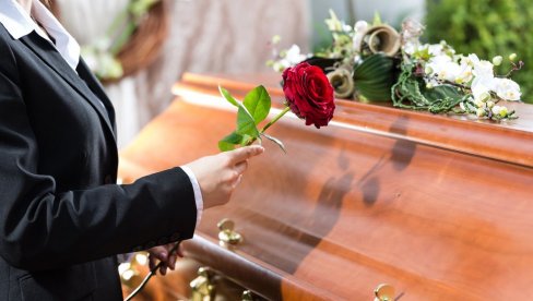 ИЗНЕНАДА УМРО РЕПРЕЗЕНТАТИВАЦ БЕЛГИЈЕ: Излив крви у мозак је био кобан