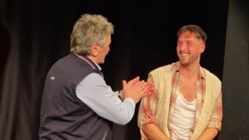 GLUMAC DAO OBEĆANJE: Aleksandar Kojić dobio nagradu za monodramu Radoša Bajića (FOTO)