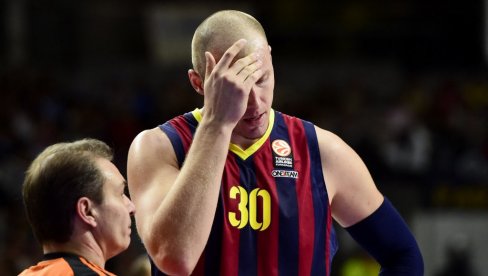 A ON POBEGAO U SRBIJU...  Bivšem NBA košarkašu prete smrću zbog posete Moskvi