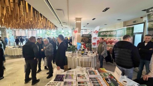 SAVETOVANJE ZA POLJOPRIVREDNIKE: Primena savremenih tehnologija u poljoprivredi