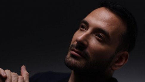 KAO DA KADRIRAM GLAS, A NE LICE: Miloš Nadaždin govori o Ildi Šaulić kroz prizmu svetla i objektiva (FOTO)