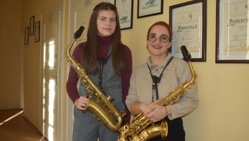 SVIRA KAO DA JE NA AKADEMIJI: Staša Radak (14), saksofonistkinja iz Kikinde među najboljima u Srbiji