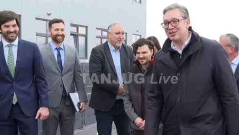 OVE FABRIKE SU ZA NAS SPASONOSNE Vučić obilazi kompaniju TZR Recycling Industry u Merošini (VIDEO)