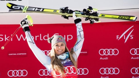 ISTORIJA JE ISPISANA: Legendarna Lindzi Von osvojila Svetski kup u petoj deceniji života (VIDEO)