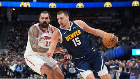 ДА, ДА И ТО ЈЕ МОГУЋЕ! Никола Јокић асистирао сам себи и бацио Амере у транс (ВИДЕО)