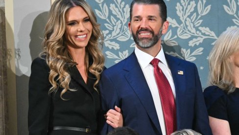 VERIO SE TRAMPOV SIN: Zaprosio poznatu manekenku (FOTO)