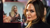 АНЂЕЛИНА ЏОЛИ ПРВИ ПУТ ПОКАЗАЛА ОЖИЉКЕ ОД МАСТЕКЛОМИЈЕ: Од мајке која је умрла од рака наследила неисправан ген, па одстранила обе дојке