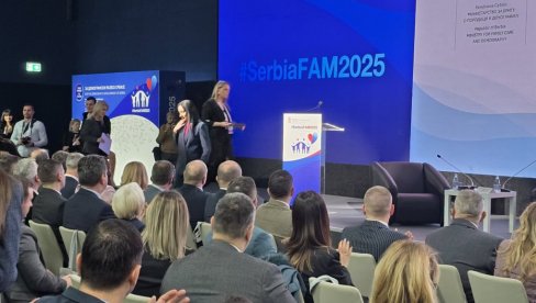 DA SE DECA RAĐAJU, I DA MLADI OVDE IMAJU PERSPEKTIVU: Na trećoj konferenciji o demografiji izneti glavni pravci državne strategije