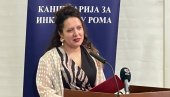 PRIZNANJE ZA POSVEĆEN RAD NA INKLUZIJI ROMA: Danijela Bogdanović nagrađena na godišnjoj konferenciji u Novom Sadu (FOTO)