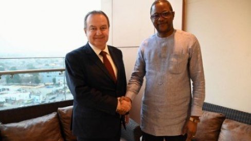 ПОТВРДИЛИ СМО ОПРЕДЕЉЕНОСТ ЗА НАСТАВАК ЈАЧАЊА ПРИЈАТЕЉСКИХ ОДНОСА НАШИХ ЗЕМАЉА: Дачић са министром спољних послова Републике Мали (ФОТО)