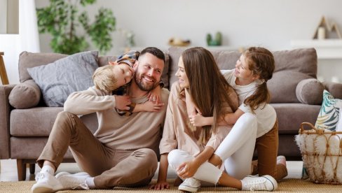 SUTRA SE SLAVE DETINJCI: Jedan je od najlepših porodičnih praznika, a evo šta ne treba da zaboravite