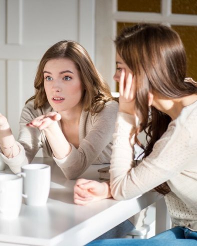 ŽELITE DA ZNATE DA LI VAS SAGOVORNIK ZASTA SLUŠA? Izbrojite koliko puta je trepnuo