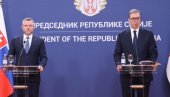 SRBIJA JE ZA SLOVAČKU NAJBITNIJI PRIVREDNI PARTNER U REGIONU Obraćanje Vučića i Pelegrinija nakon sastanaka