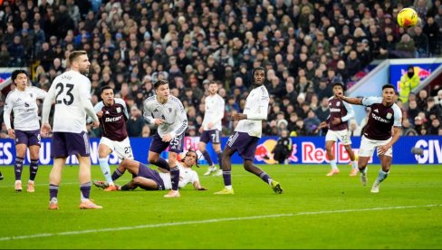 ASTON VILA SE NE ŠALI: Pobeđen Mančester junajted, tim iz Birmingema ne odustaje od trke za titulu