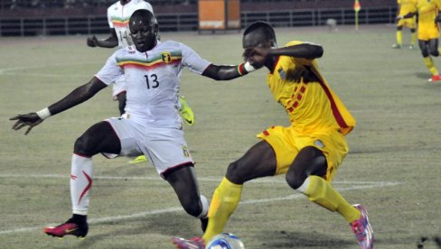 VREME JE ZA PRVU TAKMIČARSKU POBEDU "ORLOVA": Favorit ove grupe bio je uspešan na startu, današnji rivali moraju da održe korak