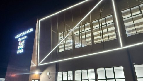 VUČIĆ U PUTINCIMA: Svečano otvaranje sportske hale kod Rume (FOTO/VIDEO)