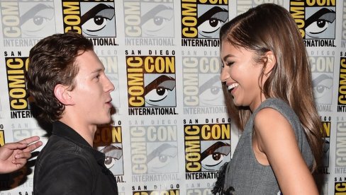 ЗЕНДЕЈА ЧЕКА БЕБУ? После ове фотографије, фанови су сигурни!