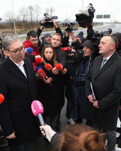 ТО СУ НАШЕ ПАРЕ Како блокадери новом паролом покушавају да негирају резултате и релативизују све добро што је урађено годинама уназад?