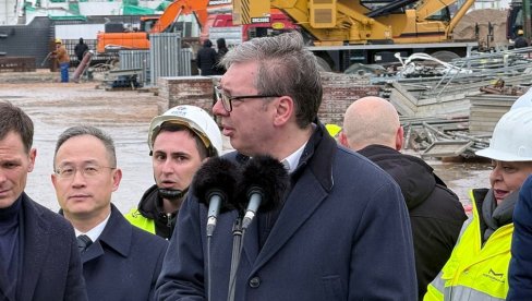 MNOGO TIŠI I MODERNIJI SAOBRAĆAJ Vučić: Novi savski most biće otvoren do kraja marta 2027.