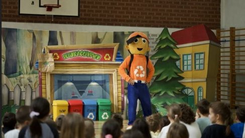 Подсећамо на велики пројекат „Градске чистоће“ - „Рециклосауруси“ освојили срца најмлађих Београђана