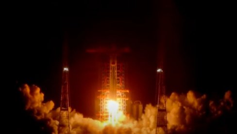 KINA LANSIRALA NOVE SATELITE: Long March-8A uspešno poslao teret u orbitu (VIDEO)