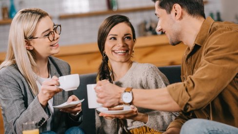 JEDNOSTAVNO JE: Stručnjaci kažu da će vas ovo odmah učiniti harizmatičnijim