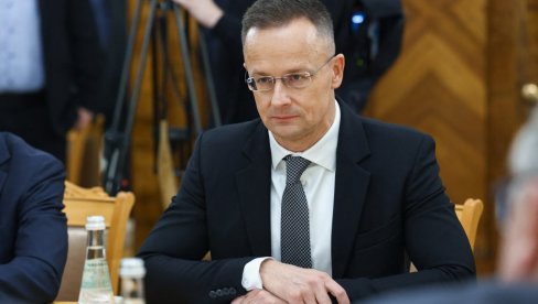 MOL U TESNIM PREGOVORIMA SA KOMPANIJOM IZ EMIRATA U VEZI SA NISOM Sijarto: Povećanje udela Srbije u NIS matematički moguće