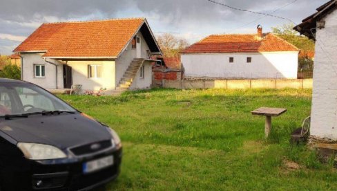 IMA MRTVIH U SUDARU DVA VOZA: Stotine turistza ostalo zarobljeno (VIDEO)