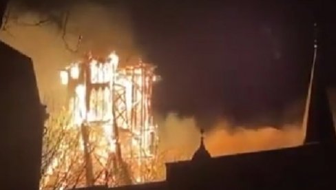 IZGORELA CRKVA STARA 154 GODINE U NOVOGODIŠNJOJ NOĆI: Hitno evakuisane obližnje kuće (VIDEO)