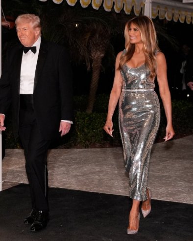 МЕЛАНИЈА УКРАЛА СВЕ ПОГЛЕДЕ НА ДОЧЕКУ НОВЕ ГОДИНЕ: Трампу друштво правио овај светски лидер