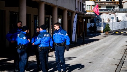 VIDEO SAM LJUDE KAKO GORE OD GLAVE DO PETE Stravične scene iz izgorelog bara u Švajcarskoj - Teško je identifikovati ljude