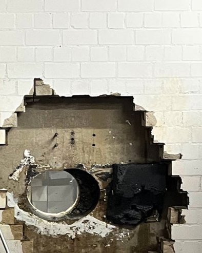 СПЕКТАКУЛАРНА ПЉАЧКА БАНКЕ: Лопови испразнили 3.000 сефова