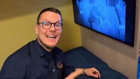 СРБИН ШОКИРАО СВЕ: Живи у соби од 4 квадрата по 7 месеци, а ВЦ дели са још једном особом (ВИДЕО)