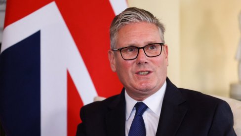 VESELO: Britanski premijer u Kini jeo halucinogene pečurke