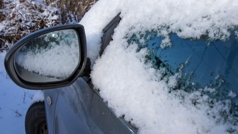 VOZAČI, OPREZ! Za ovo su kazne i do 10.000 dinara: Pre nego što upalite auto, proverite ove četiri stvari