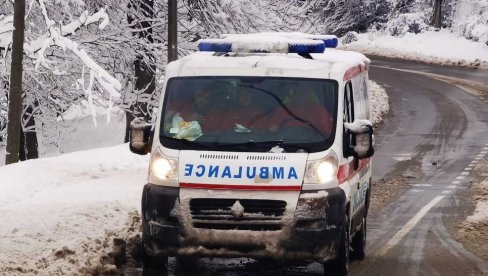 "U JAKO JE TEŠKOM STANJU, MOŽDA JE I MRTAV" Najnoviji detalji stanja mladića (16) koji je pucao u babu, dedu i sebe