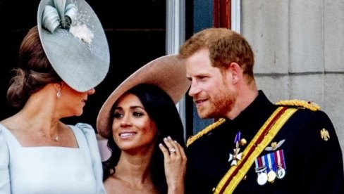 NEOBIČAN POKLON KEJT MIDLTON: Princ Hari otpakovao božićni dar i ono što je dobio nikako nije očekivao!