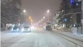 PROVOZALI SMO SE PO NAJVEĆOJ MEĆAVI KROZ BEOGRAD: Ovako izgledaju ulice glavnog grada (VIDEO)