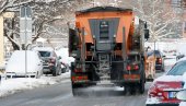 OVO JE SPISAK DEONICA NA KOJIMA IMA SNEGA, POLEDICE, MAGLE I ODRONA: Preporučuje se oprez u vožnji