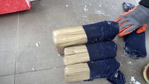 UHAPŠEN DILER IZ BUGARSKE: U kamp prikolici kilogram kokaina i dva kg heroina